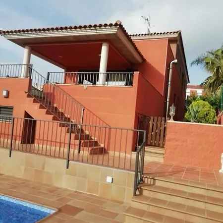 Oasis Villa El Vendrell