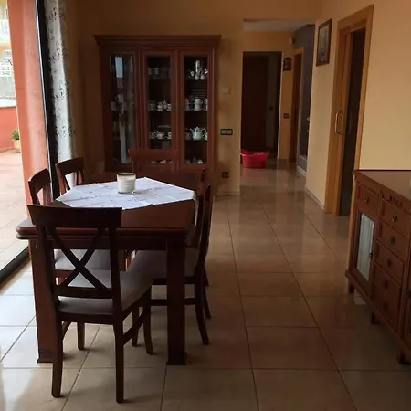 Oasis Villa El Vendrell